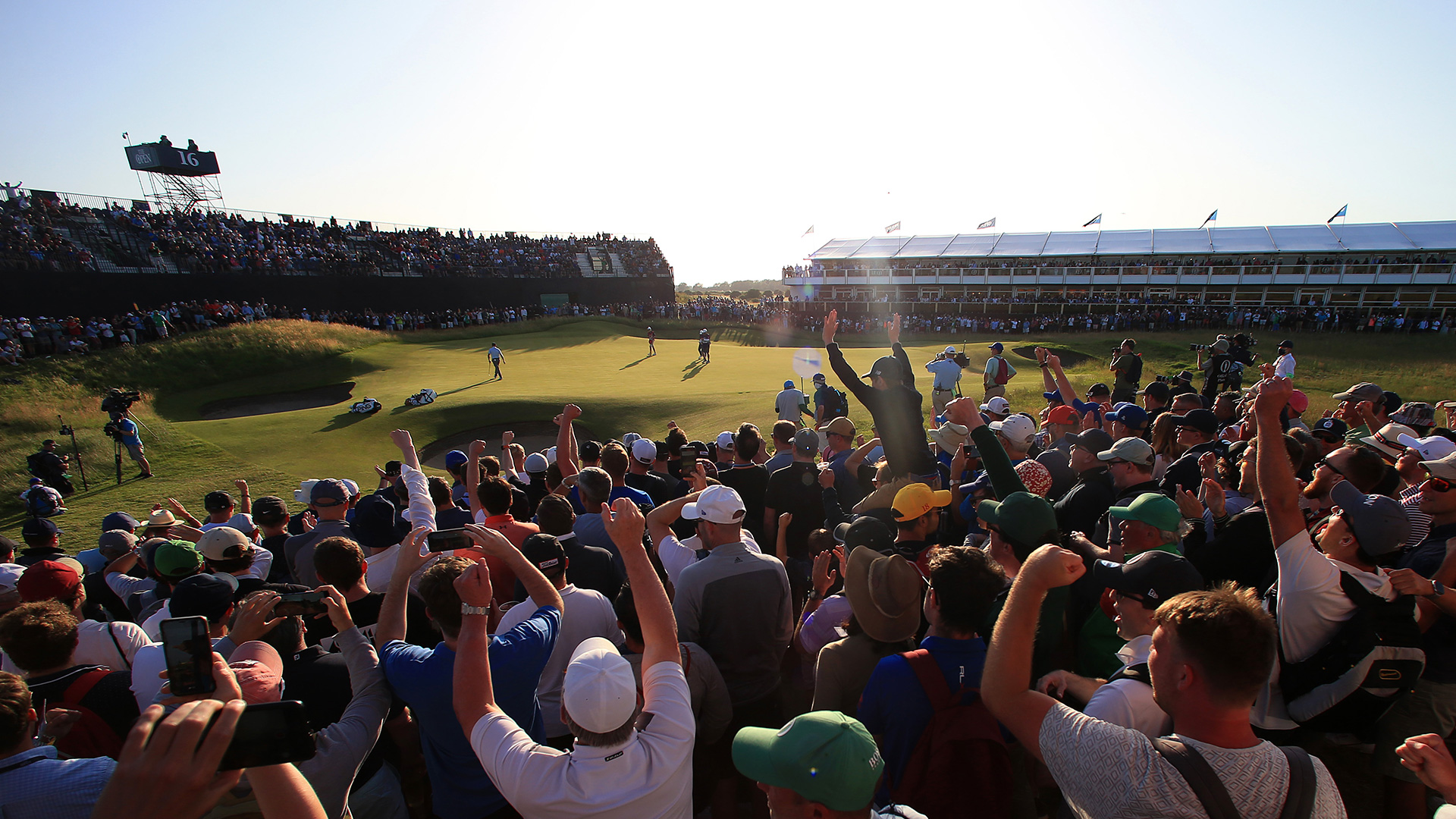 Fans On Course