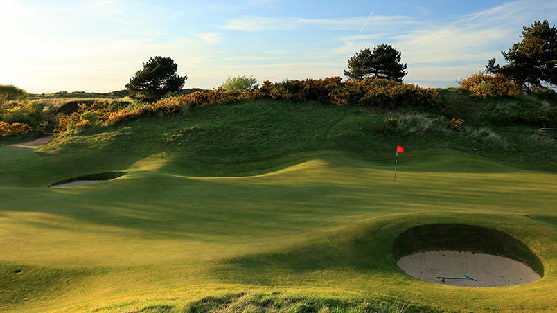 Southport England A General View Of The Green On The Par 5 17Th Hole At Royal Birkdale Golf Jpg